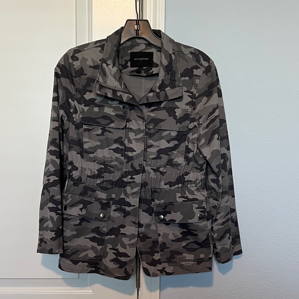 Banana Republic Gray Camouflage Utility Jacket